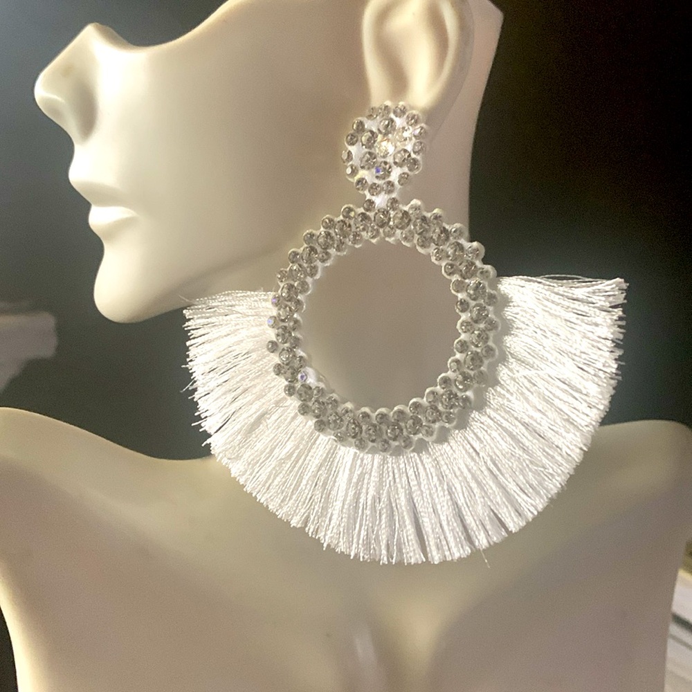 White rhinestones light Decor Drop Earrings